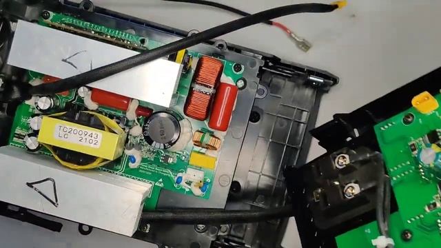 Що всередині Scheppach BSG 500? Спроба ремонту, огляд начинки смотреть онлайн