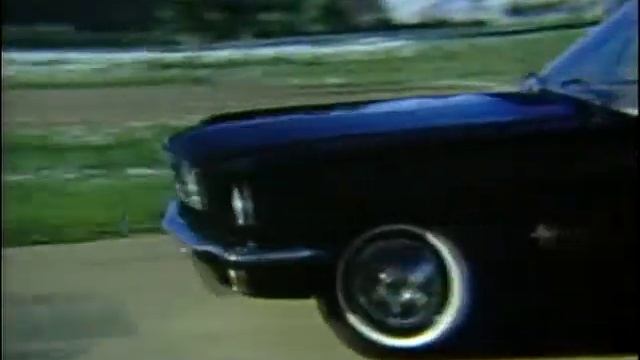 1965 Ford Mustang Coupe смотреть онлайн