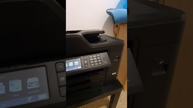 Recensione Brother: Stampante professionale a 150€! смотреть онлайн