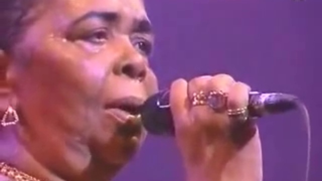 Cesaria Evora Besame Mucho смотреть онлайн