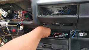 Как снять торпедо на ваз 2105