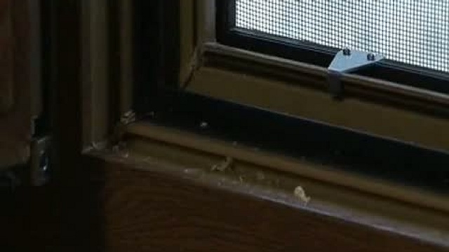 Монтаж подоконника.Германия.