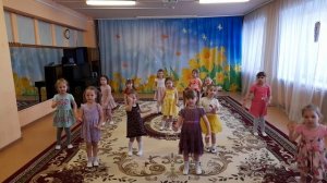 Хореографическая композиция «Кнопочка», Исполняет: Группа «Гуси Лебеди», 4 года
