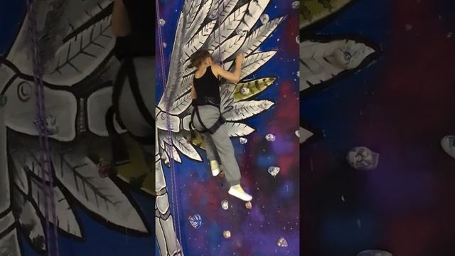 Скалодром. Космос Челны смотреть онлайн