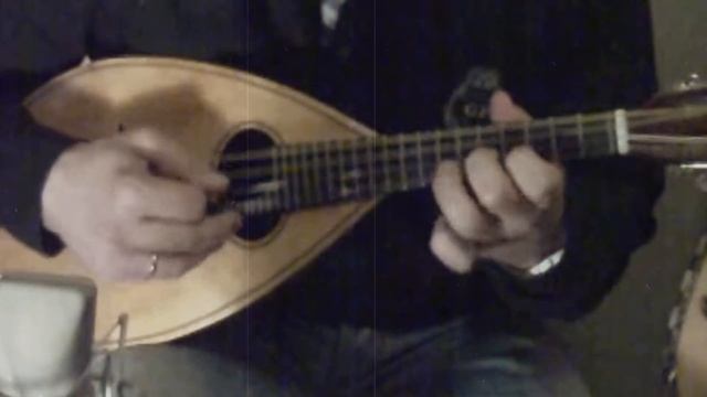 Vittorio Monti Czardas - mandolin - Paris Perisinakis live смотреть онлайн