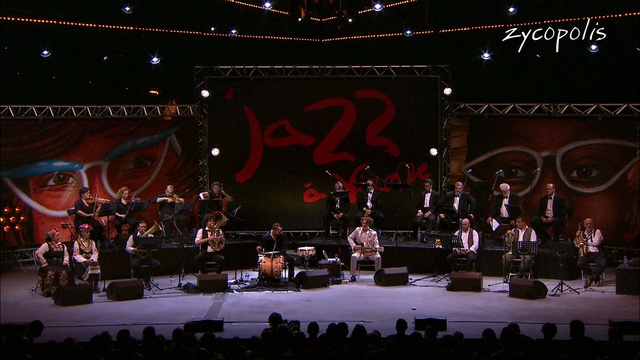 Goran Bregovic - Kalashnikov, Streets Are Drunk, Dreams, Te Kuravle - Live смотреть онлайн