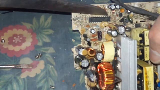 Золото в блоке питания. Внимание!!! Розыгрываем блок питания для компьютера. смотреть онлайн