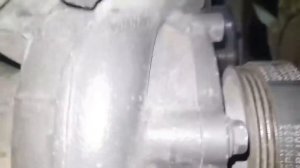 DAF 105   Ремень минуя компрессор кондюка  и ремень минуя вискомуфту ремень минуя паразитный ролик