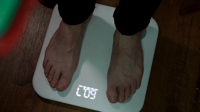 БЫСТРЫЙ ОБЗОР XIAOMI SMAR SCALE 2 | ВЕСЫ XIAOMI смотреть онлайн