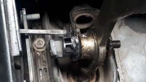 Дребезжит рычаг кпп ваз 21124. Ремонт своими руками
