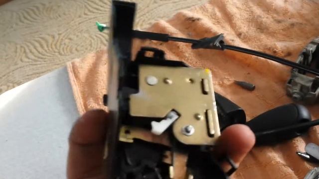 Замок ситроен С4