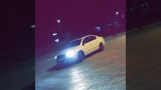 Volkswagen passat b6 170BHP 350 nm torque DSG gearbox, Doing Donuts, Chandigarh Car Meet смотреть онлайн
