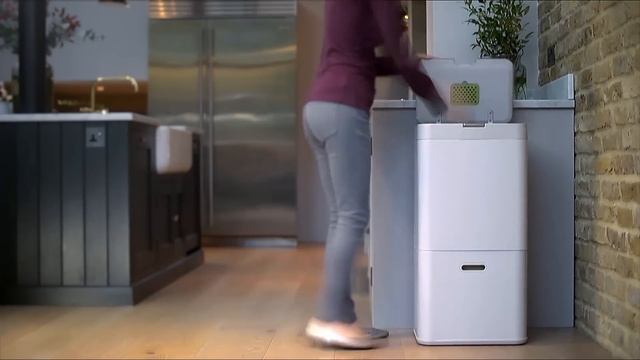 IntelligentWaste™ by Joseph Joseph - Your Waste and Recycling. Sorted. смотреть онлайн