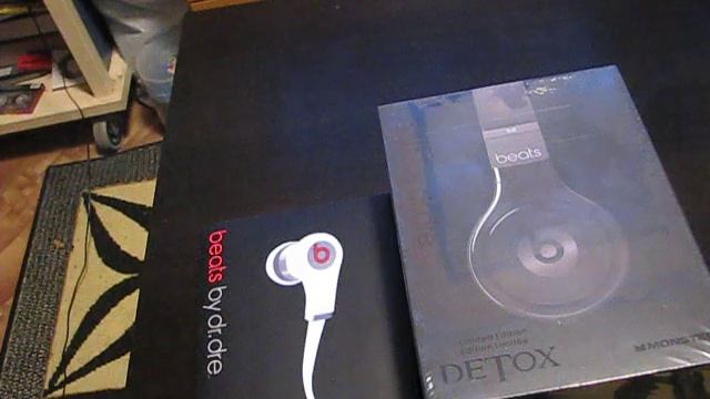 Новые наушники Monster Beats Pro Detox LE смотреть онлайн