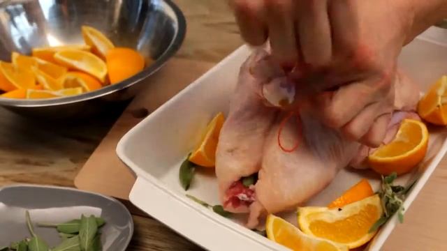 Утка с апельсином и шалфеем. смотреть онлайн