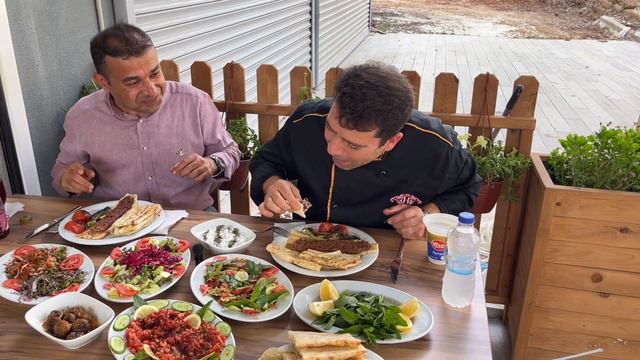 KEBABIM AŞK GİBİDİR ! BAĞIMLILIK YAPAR l Sokak Lezzetleri смотреть онлайн