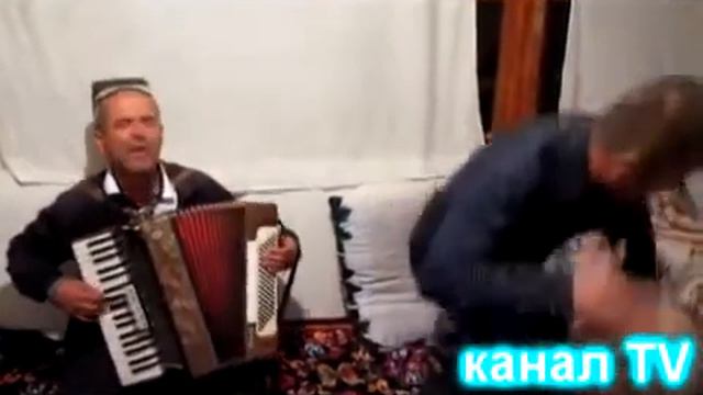 Нисочон гулак.суруди бехтарин . смотреть онлайн