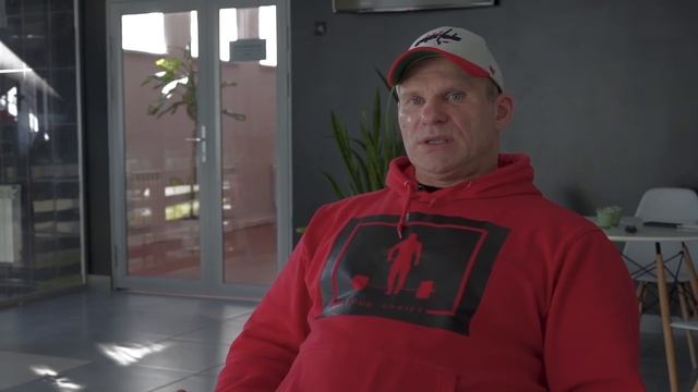 ГОЛУБОЧКИН. Честно о дозировках, капельницах и молодом Декстере Джексоне (18+) смотреть онлайн