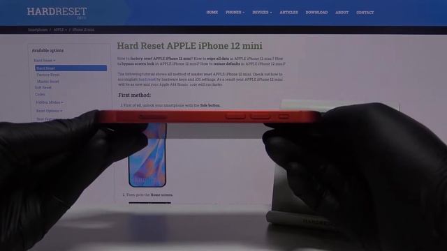 Color Presentation of iPhone 12 mini – How Red Color Looks Like смотреть онлайн