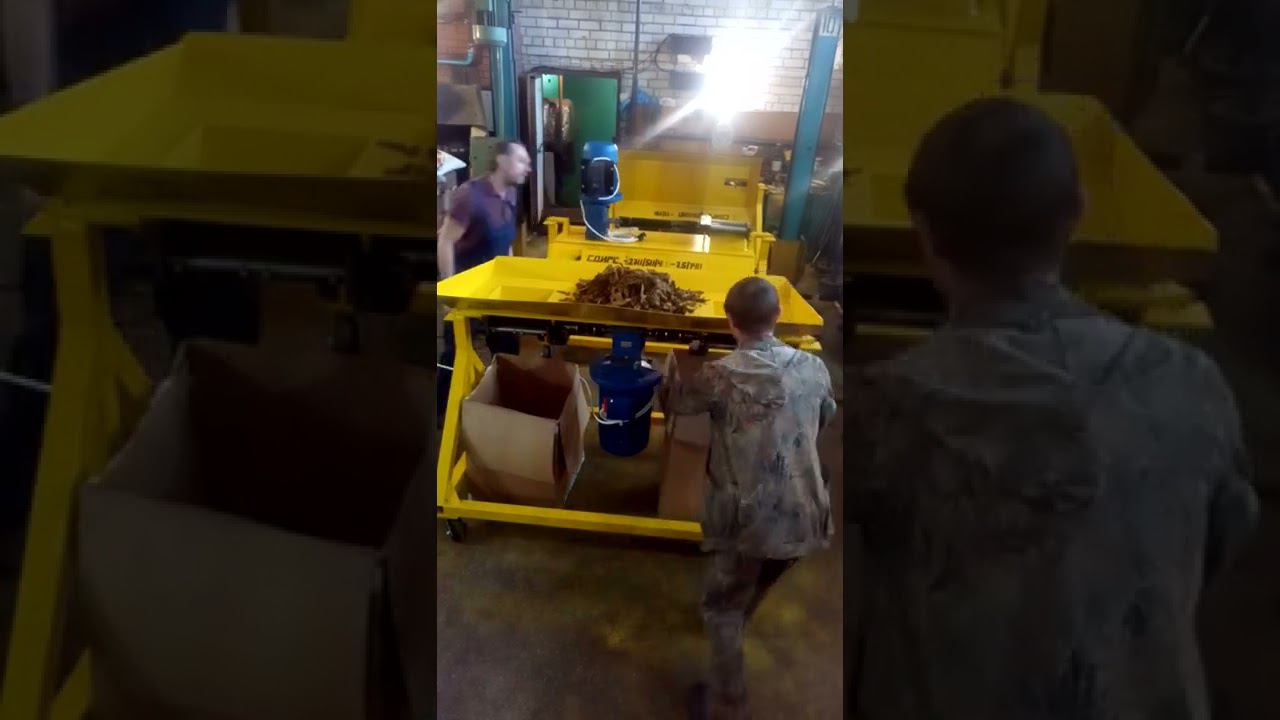 Табакорезка новая. Станок СДИРС для резки табака. смотреть онлайн