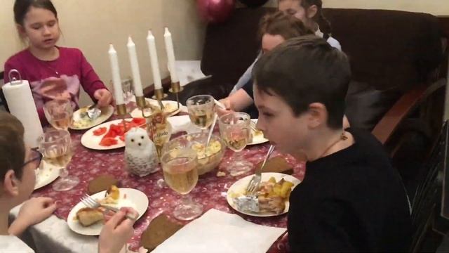 День рождения в стиле Гарри Поттер 17.02 смотреть онлайн