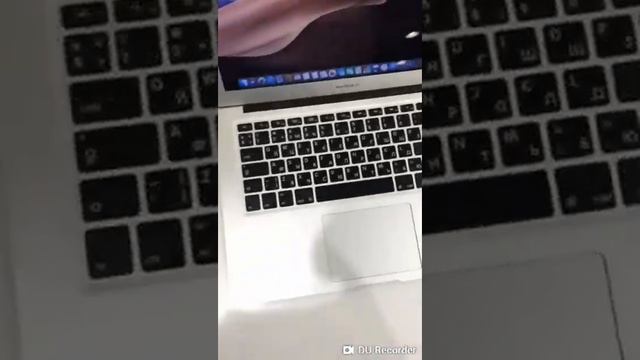 Распаковка и обзор нового MacBook Air |||Unpacking and reviewing the new MacBook Air смотреть онлайн