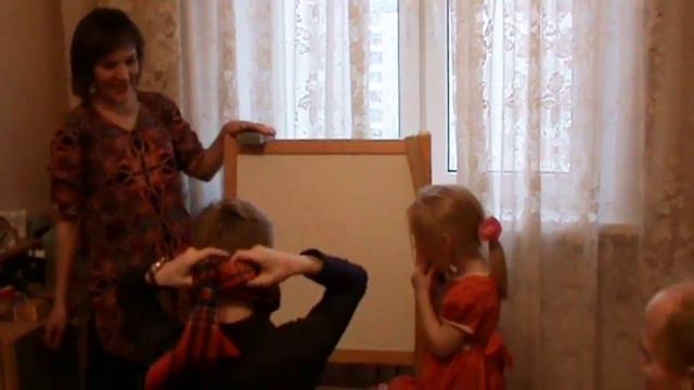 Саше 17 лет