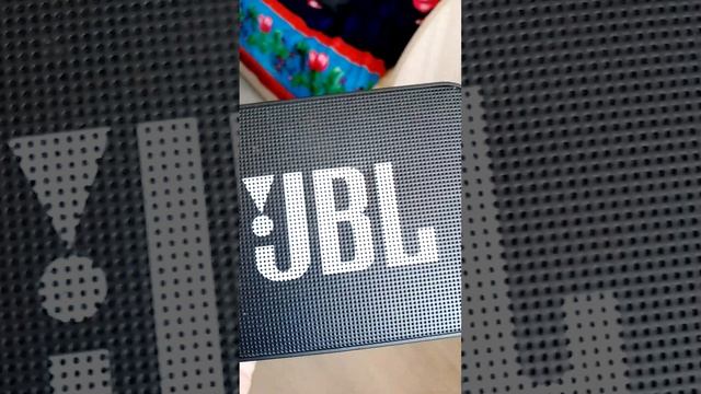 показываю свою любимую чёрно-белую коробочку смотреть онлайн