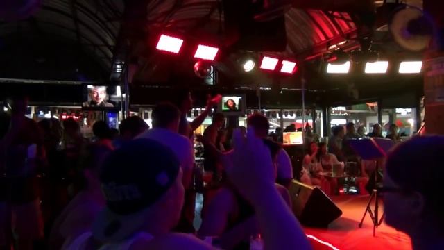 Рок бар на Bangla Road Пхукет смотреть онлайн