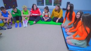 ЧЕРЛИДЕРШИ КЛЕИЛИ ДРУГИХ ПАЦАНОВ!!! БЫЛО ИЛИ НЕ БЫЛО? ЧТО УЗНАЛИ БАСКЕТБОЛИСТЫ?