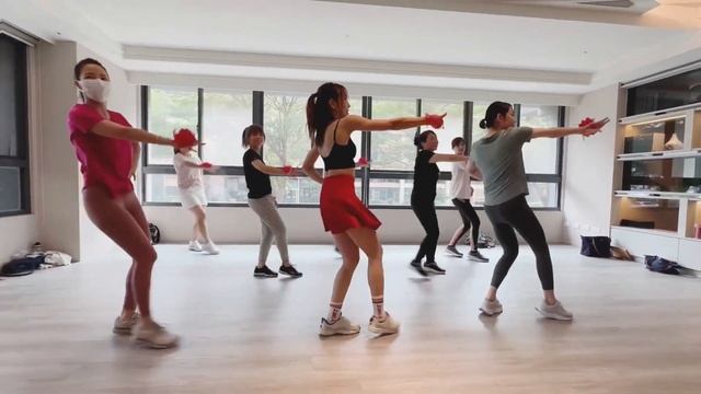 Muchas Flores/ Flamenco/Zumba