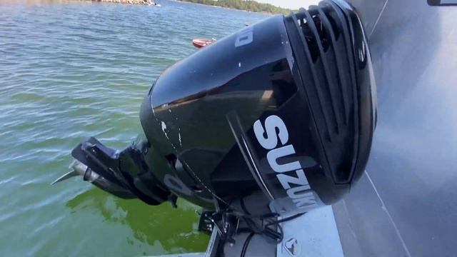 Köp Utombordare Suzuki 300 hk på Klaravik смотреть онлайн