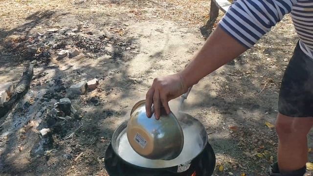 УХА ОТ ЦАРЯ/МОЛОДОЙ ЦАРЕВИЧ НАЛОВИЛ РЫБЫ И ГОТОВИТ ИЗ НЕЕ НЕРЕАЛЬНО ВКУСНУЮ УХУ/ смотреть онлайн