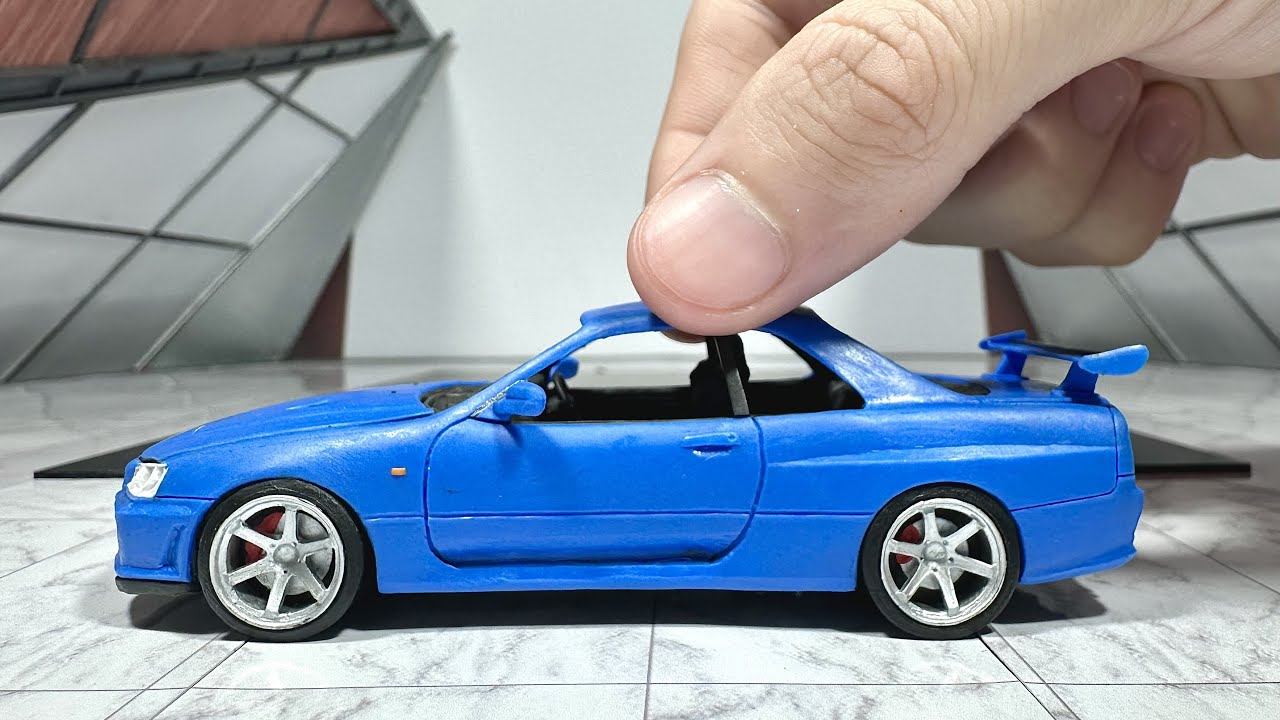Сделал Nissan Skyline GTR R34 из пластилина в масштабе 1/43 смотреть онлайн