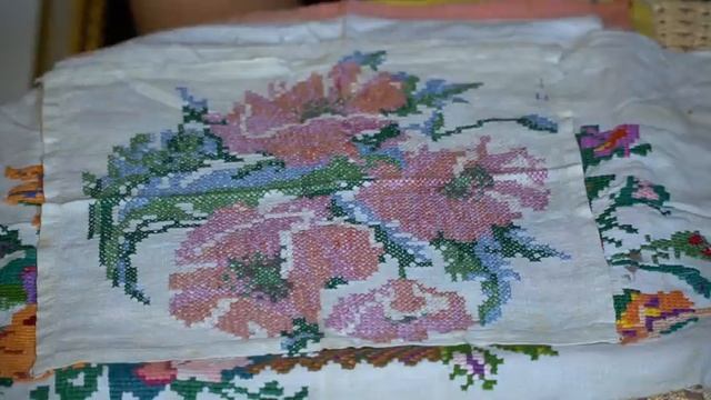 Впервые! В гостях у вышивальщицы - более 50 вышивок в одном выпуске! Секреты рекордной скорости! смотреть онлайн