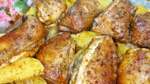 Из обычных куриных бедрышек. Быстрый и вкусный ужин. Бедрышки с картошкой в духовке.