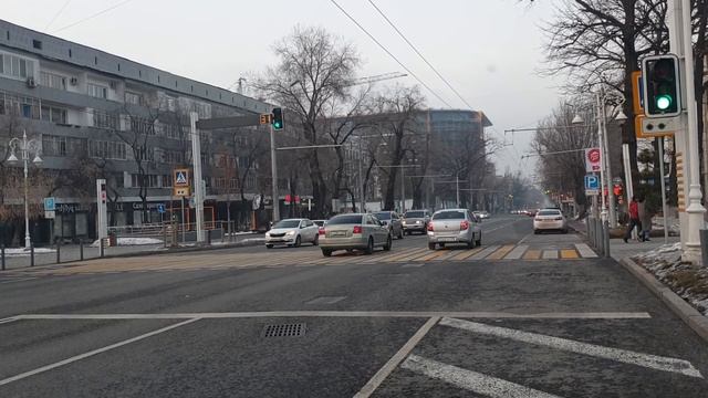 #ТАЙМЛАПС Абылайхана ЦУМ пешеход 2020г смотреть онлайн