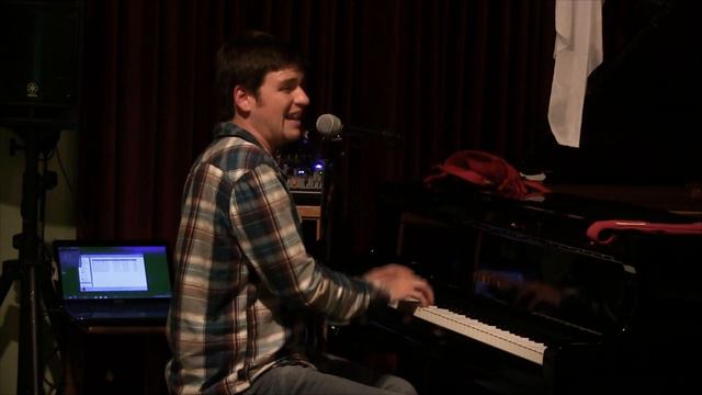 Brady Goss - Old Time Rock and Roll смотреть онлайн