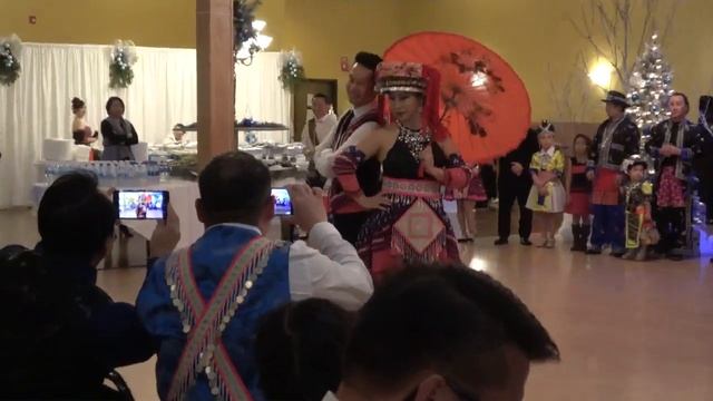 Vue noj tshiab 2018. Fashion show. смотреть онлайн