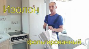 Как разместить холодильник на маленькой кухне_ Можно ли ставить холодильник рядом с плитой и батарей