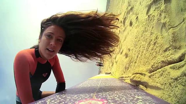 Drift Innovation Justine Mauvin -Surfer, Singer and Model и просто красавица смотреть онлайн