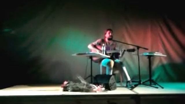 Дмитрий Ревякин (Калинов Мост) - Я три года дома не был. смотреть онлайн