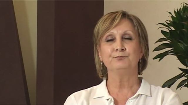 Intervista a Nadia Landini - Responsabile Qualità Guna Spa смотреть онлайн