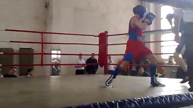Скороход Денис в красном ) смотреть онлайн