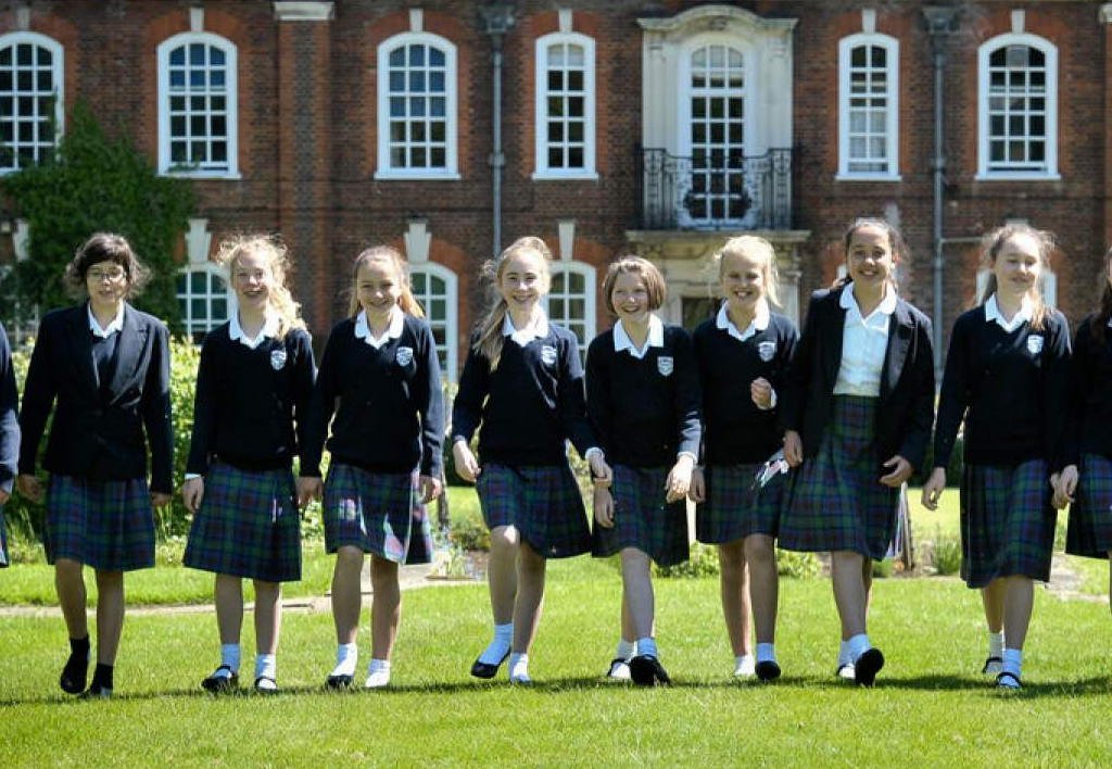 Erdogans Koalitionspartner Fordert Geschlechtertrennung An Schulen!