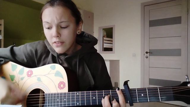 «Что такое любовь?». Авторская песня на гитаре. Лиза Алексеева смотреть онлайн