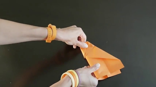 Как из бумаги сделать самолет Дельта