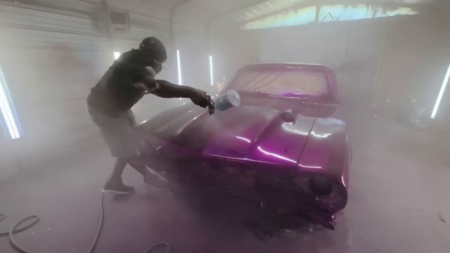 Candy Paint on 1972 Ford Maverick with Grant 7 Clear смотреть онлайн