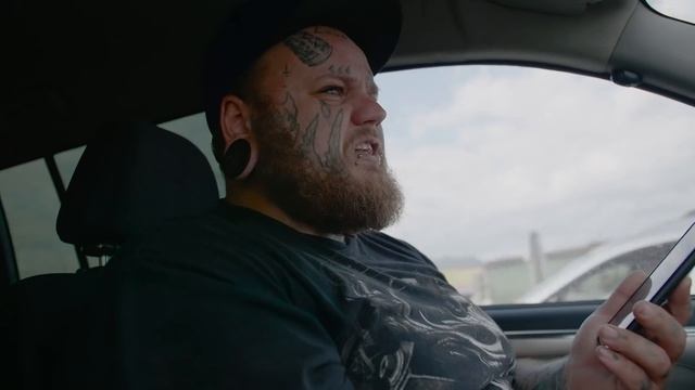 Заставь ИЗВЕСТНОГО БЛОГЕРА убирать МУСОР | ЧЕЛЛЕНДЖ смотреть онлайн