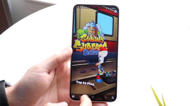 Samsung Galaxy S23+ Vs iPhone 14 Plus! (Comparison) (Review) смотреть онлайн